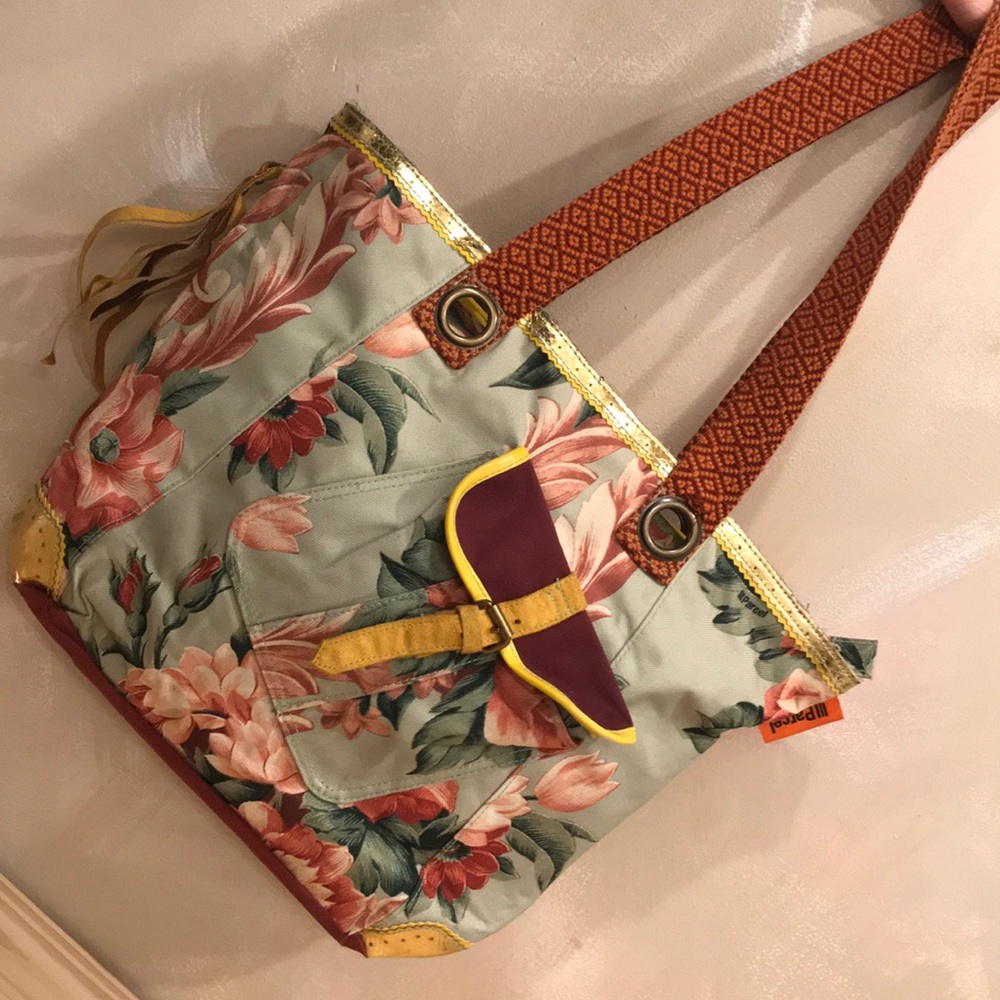 Parcel large floral print bag